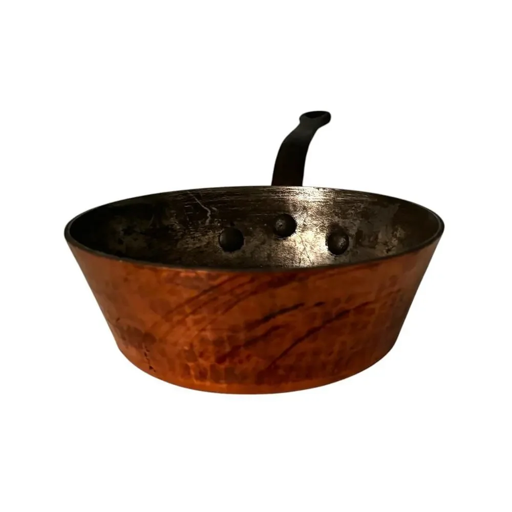 E Dehillerin Paris 7” Copper Fluted Sauce Pan Tin Interior Cast Iron Handle